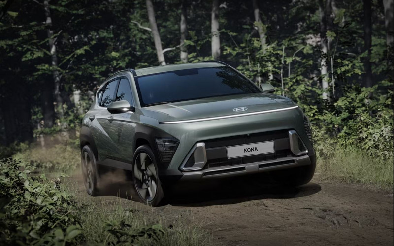 The Hyundai Kona receives a significant facelift that increases interior space.